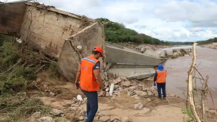 Governo divulga rotas alternativas para desvio da br-304, danificada pelas chuvas | notícias do rio grande do norte GoveRio Grande do Norteo RN Imagens: Heros Lucena