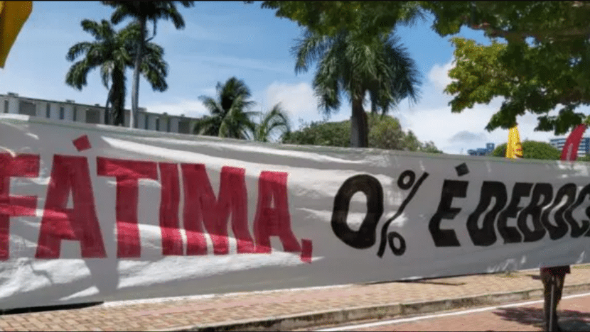 protesto saude deboche