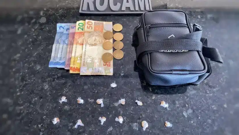 Polícia militar prende adolescente com drogas na Cidade Alta, zona Leste de Natal - Foto: Reprodução/PMRN