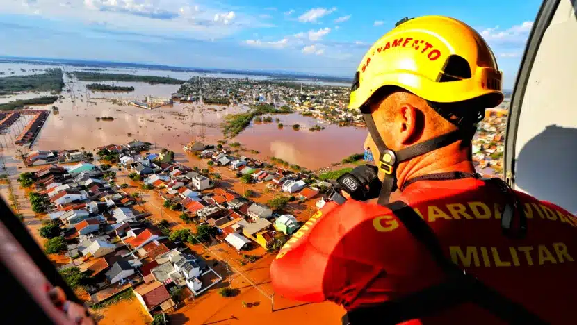 Lula envia decreto para retirar da meta fiscal verbas para a calamidade no RS