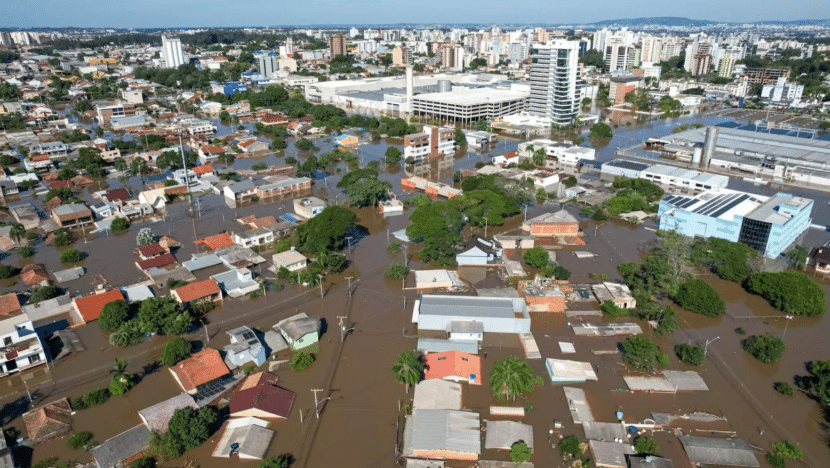 Casas ficaram submersas na cidade de Canoas (RS), na região metropolitana de Porto Alegre Gustavo Mansur/Palácio Piratini