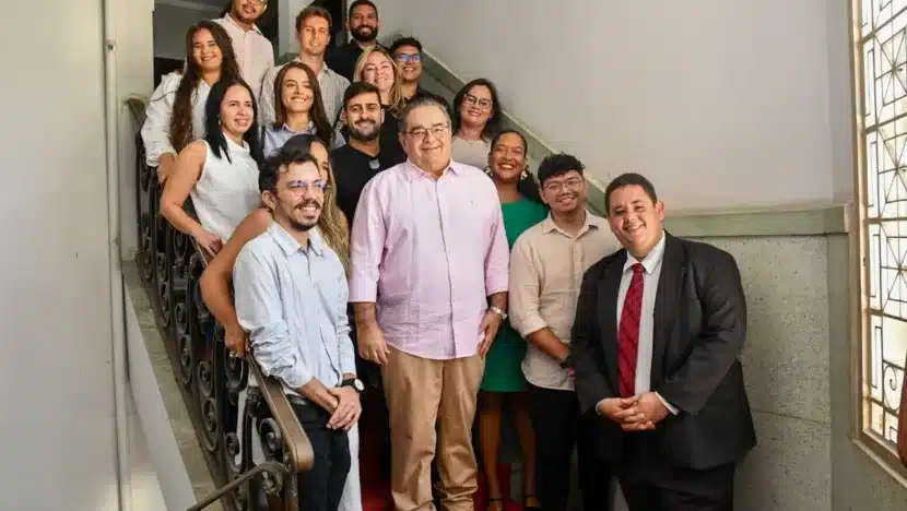 Prefeitura e UFRN firmam parceria para residência de 10 bolsistas na Semidh - Foto: Alex Régis