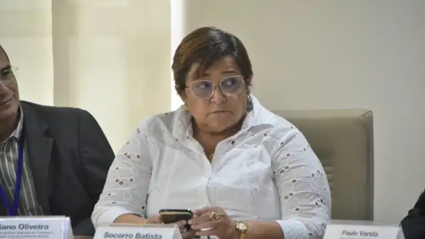 Governo do rn defende secretária após acusação de acúmulo indevido de remuneração: "não existem ilicitudes" | notícias do rio grande do norte Secretária de Educação Socorro Batista / Foto: José Aldenir - Agora RN