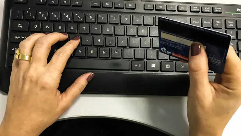 MP também estabelecerá o início da cobrança da taxa de 20% em 1º de agosto / Foto: Agência Brasil