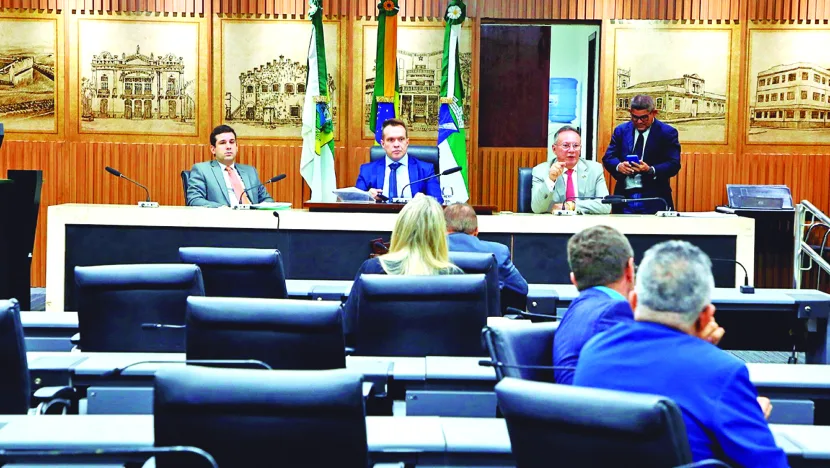 A matéria foi aprovada em primeira discussão pelos vereadores da Capital e retoRio Grande do Norteará ao Plenário da Casa para votação definitiva, em data ainda a ser definida. Foto: Francisco de Assis/CMN