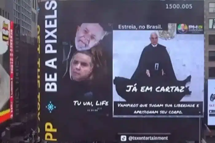 Telão na Times Square / Foto: Reprodução / redes sociais