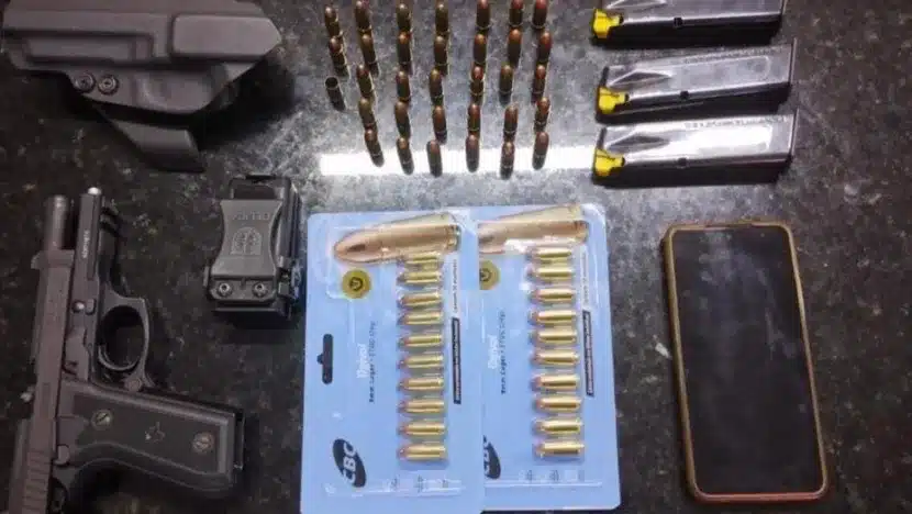 PM prende homem com arma de fogo no bairro de Felipe Camarão durante Missão Paz