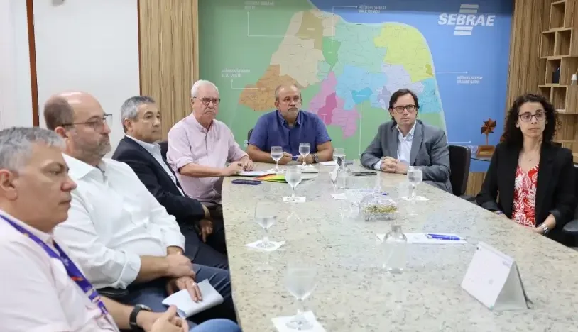 Sebrae-rn e adene assinam protocolo de colaboração em prol da eficiência energética | notícias do rio grande do norte Sebrae-RN e Adene assinam protocolo de colaboração em prol da eficiência energética