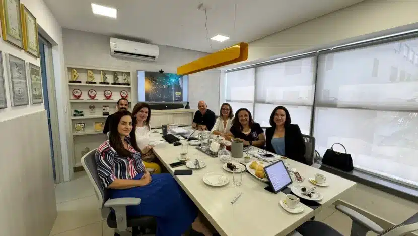 Reunião com representantes aconteceu nessa quarta-feira 8 / Foto: divulgação