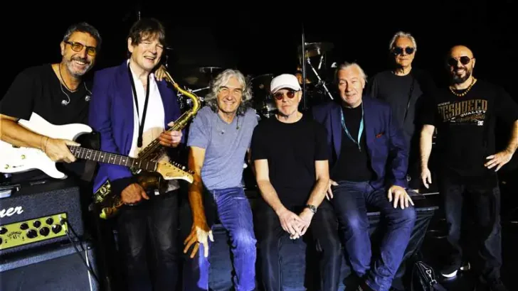 dire straits legacy.jpg
