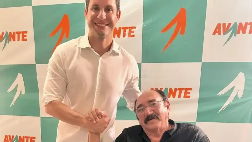 Rafael motta tem candidatura homologada: “primeira medida será licitar transporte” | notícias do rio grande do norte Candidato a prefeito de Natal Rafael Motta com o vice, José Odon Abdon, em convenção do Avante em Natal / Foto: Reprodução