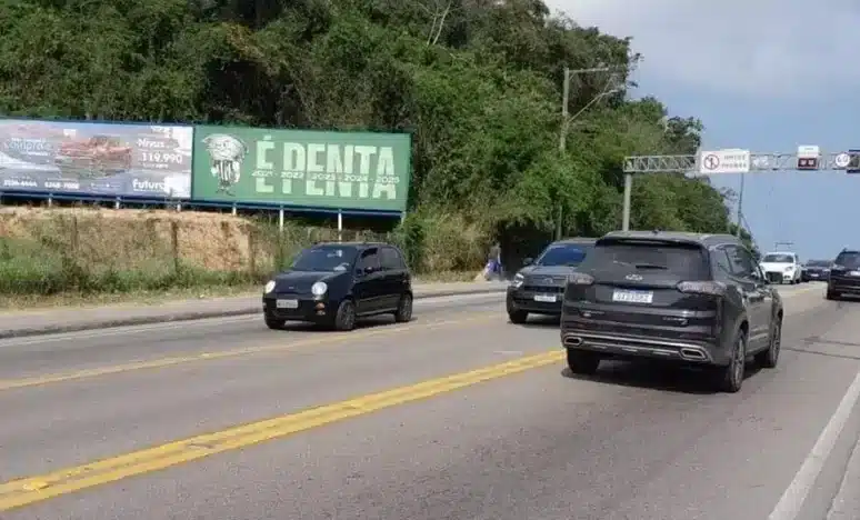 Avaí espalhou outdoors pela cidade de florianópolis zoando figueirense | notícias do rio grande do norte Avaí espalhou outdoors pela cidade de Florianópolis zoando Figueirense