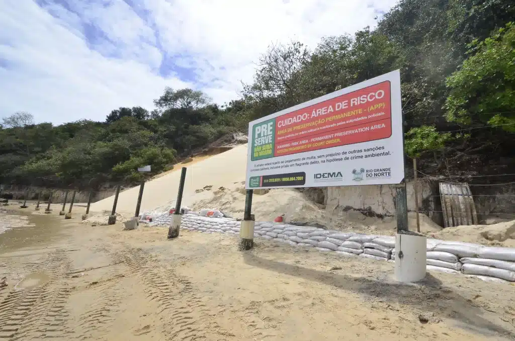 Morro do Careca Praia de Ponta Negra Natal RN (9)
