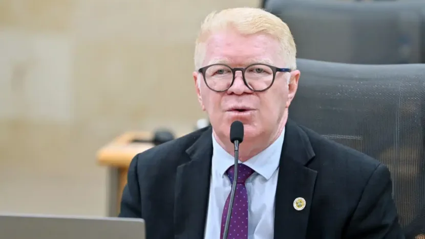 Ubaldo alerta para desabastecimento e fake news que implicam na queda da imunização da população