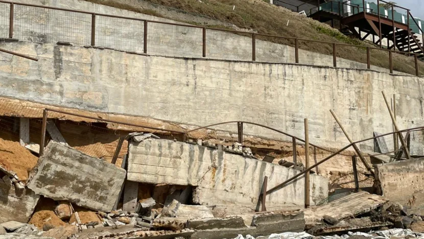 Natal decreta situação de emergência em ponta negra por avanço da maré | notícias do rio grande do norte Mar avança sobre as estruturas urbanas da orla de Ponta Negra / Foto: Magnus Nascimento/Secom