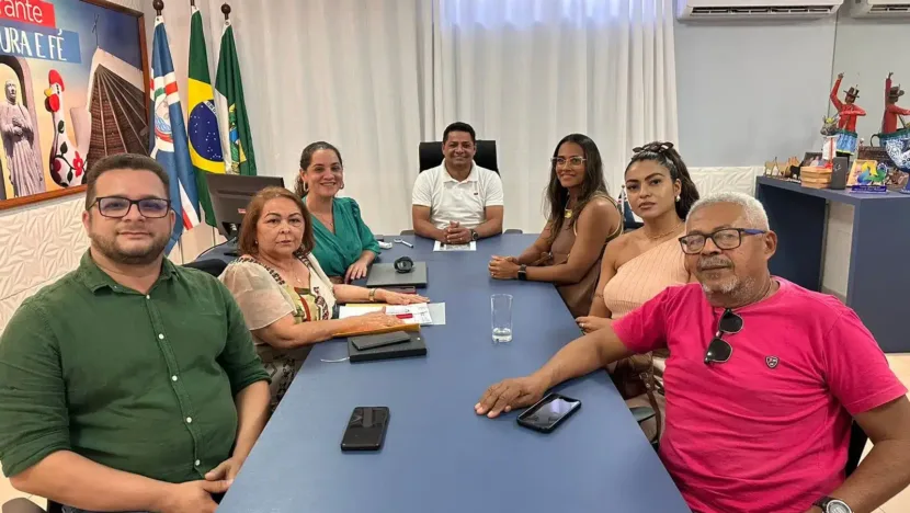 Prefeito Eraldo intensifica diálogo com sindicatos dos trabalhadores em educação e saúde