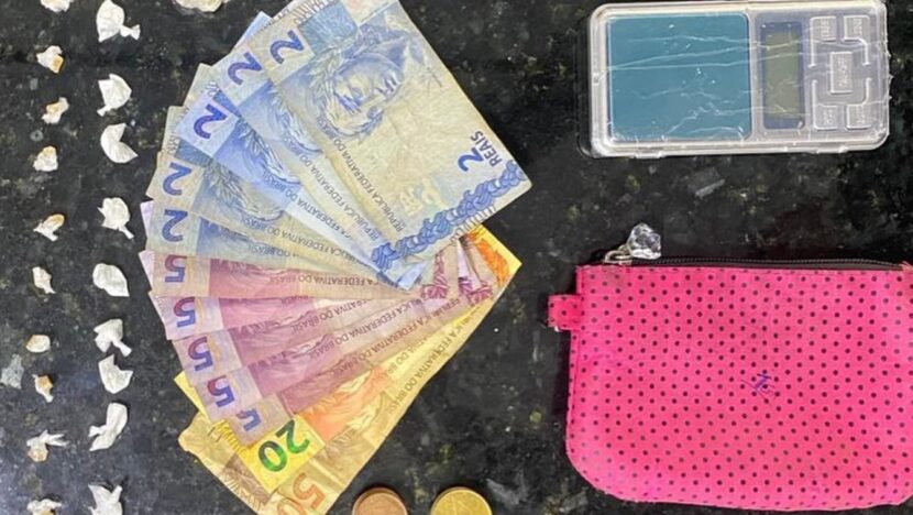 PM apreende drogas e detém dois homens e um adolescente em trem no Alecrim