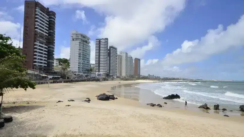 Praia de Areia Preta - Foto: José Aldenir/Agora RN