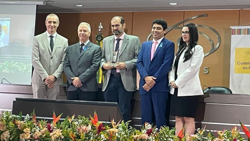 UFRN recebe prêmio de contribuição científica ao acesso aberto