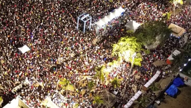Praia de Ponta Negra tem público recorde de shows - Foto: Gabriel Medeiros