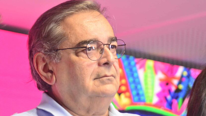 Álvaro planeja usar o período pós-mandato para passar mais tempo com a família e avaliar os próximos passos / Foto: José Aldenir - Agora RN