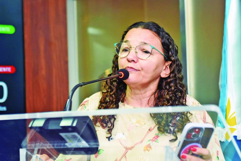 PÁG 8 VEREADORA MARLEIDE CUNHA ESCOLA MOSSORÓ FOTO DE Edilberto Barros CMM