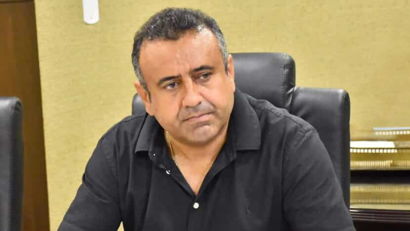 Babá Pereira: “É natural, em qualquer transição administrativa, que contratos vigentes sejam suspensos para análise” / Foto: Reprodução