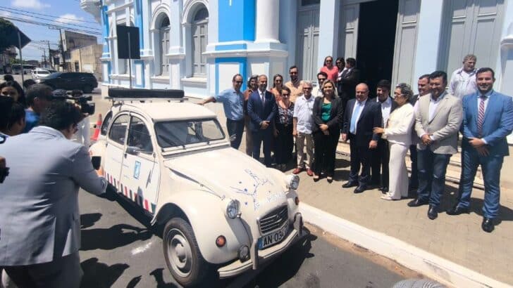 Comitiva francesa em Natal, no Palácio Felipe Camarão / Foto: Demis Roussos