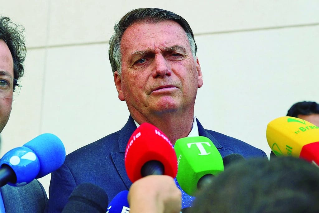 Bolsonaro fala com joRio Grande do Nortealistas ap—s depoimento na PF