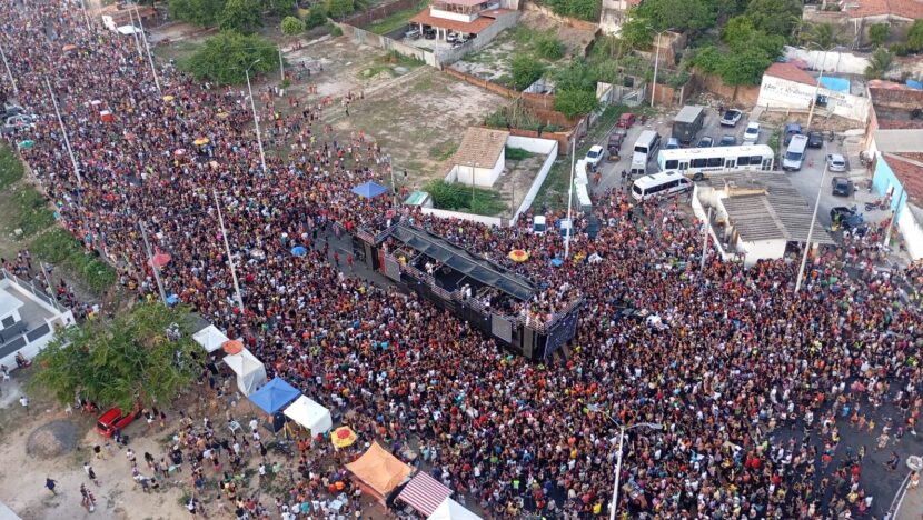 Avenida da Alegria reuniu apaixonados por CaRio Grande do Norteaval na Redinha, com atrações de destaque nacional, como Xanddy Harmonia, Ricardo Chaves e Cheiro de Amor. Foto: Magnus Nascimento.