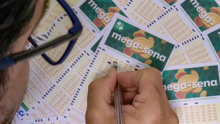 Ninguém acerta os números da Mega-Sena e prêmio vai para R$ 55 milhões - Foto: Rafa Neddermeyer/Agência Brasil/ARQUIVO