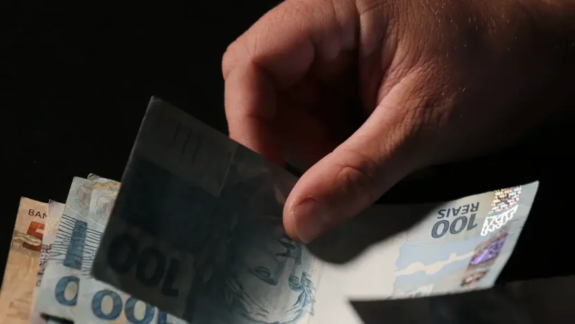 Juro do consignado para setor privado sobe para 59,1% ao ano em abril - Foto: José Cruz/Agência Brasil