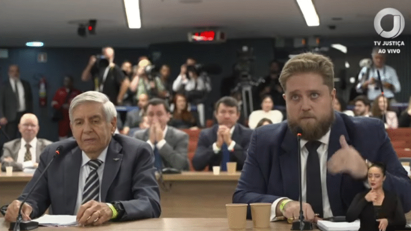 General da reserva Augusto Heleno se cala no STF e só responde à própria defesa em inquérito sobre golpe - Foto: Reprodução/TV Justiça