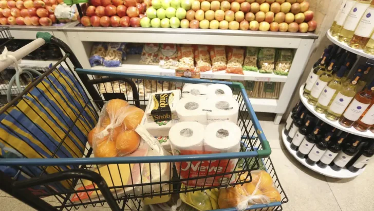 Preços de alimentos caem e prévia da inflação de junho fica em 0,26% - Foto: Valter Campanato/Agência Brasil