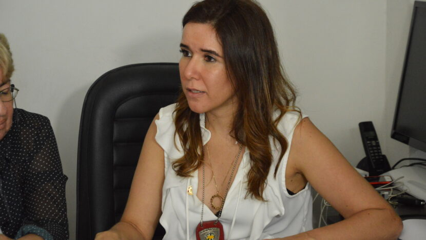 Adepol entrega protostas aos candidatos ao goveRio Grande do Norteo Delegada de Policia Civil Paoulla Maués (49)