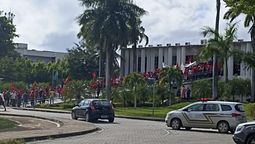 Mst desmobiliza acampamento na governadoria após acordo com governo do rn | notícias do rio grande do norte MST ocupa GoveRio Grande do Norteadoria após caminhada pela BR-101 em Natal - Foto: PRF