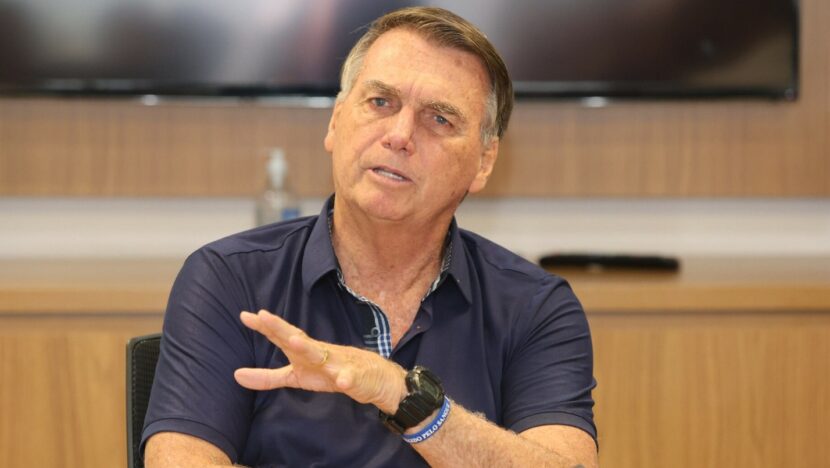 Bolsonaro é condenado a pagar R$ 150 mil por falar que 'pintou um clima' com venezuelanas Foto: Beto Barata / PL