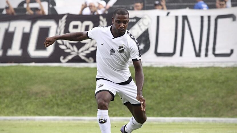ABC não terá o lateral Lucas Sampaio e o atacante Jenison contra o Tombense
