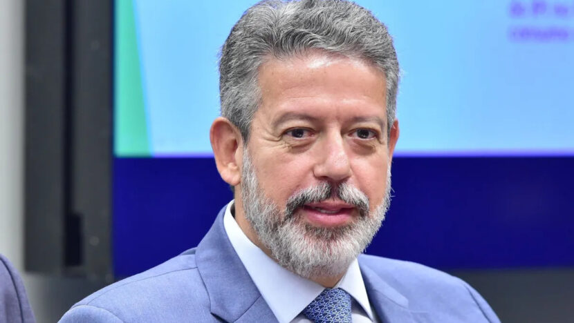 ex presidente da Câmara e relator do projeto que amplia a isenção do Imposto de Renda deputado Arth