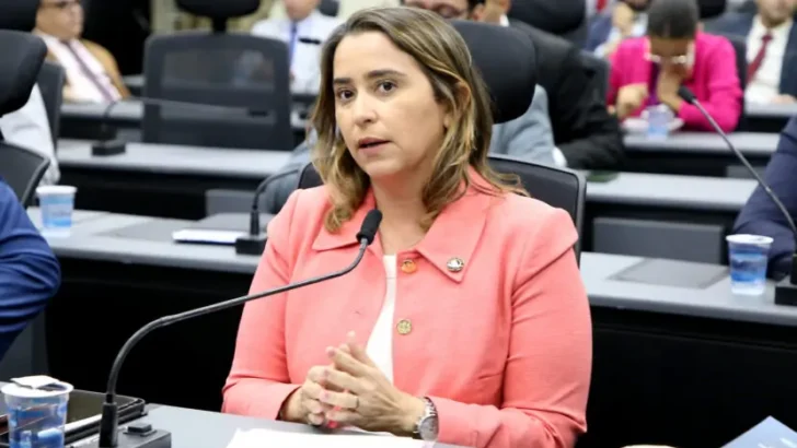 Samanda pode coordenar campanha de Fátima como saída para Odon ser candidato a federal com grupo unido - Foto: Francisco de Assis/Câmara de Natal