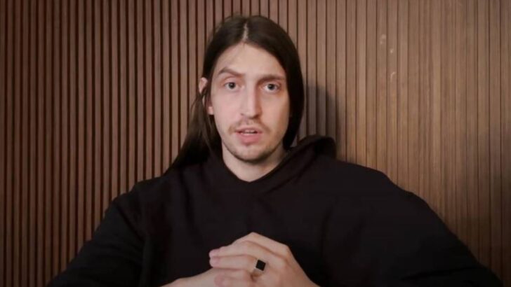 Youtuber Felipe Bressanim Pereira, o Felca, fez compilado sobre adultização de crianças nas redes sociais - Foto: Reprodução/Youtube