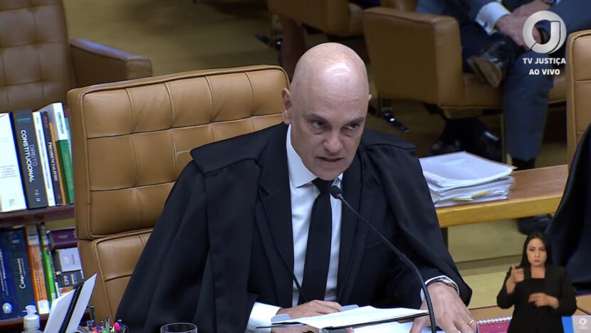 Moraes acusa organização criminosa de tentar submeter STF a julgamento de país estrangeiro: "age de forma covarde e traiçoeira"