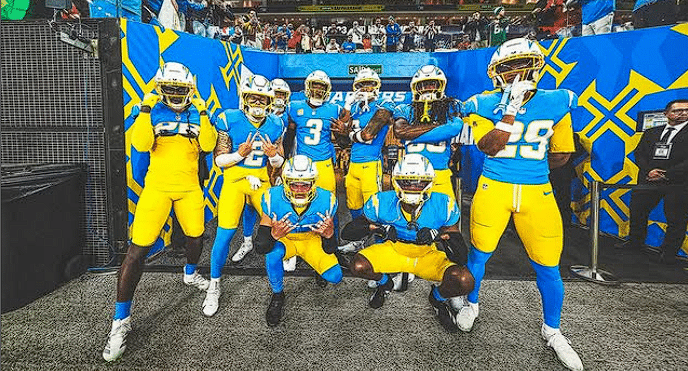 Chargers vencem Chiefs e conquistam primeira vitória na NFL