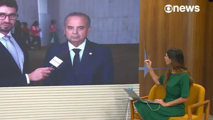 Rogério Marinho tenta blindar Bolsonaro e bate-boca com Andréia Sadi ao vivo - Foto: Reprodução
