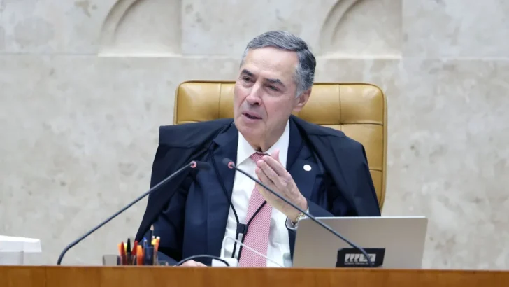 Novo ministro do STF herdará 912 processos sob relatoria de Barroso