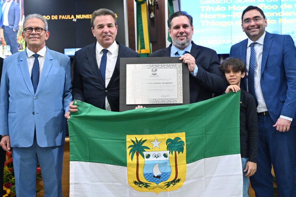 Assembleia Legislativa reconhece personalidades que marcam o RN | Notícias do Rio Grande do Norte pg 15 titulo thiago