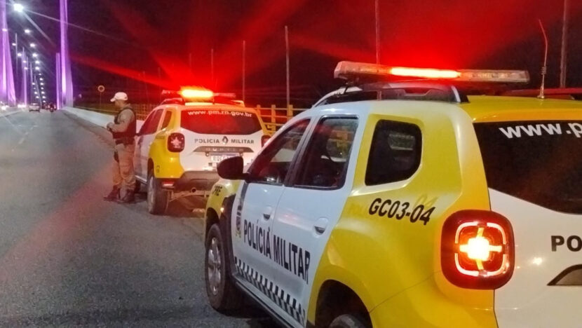 CPRE prende motorista por embriaguez ao volante na ponte Newton Navarro, em Natal - Foto: PMRN