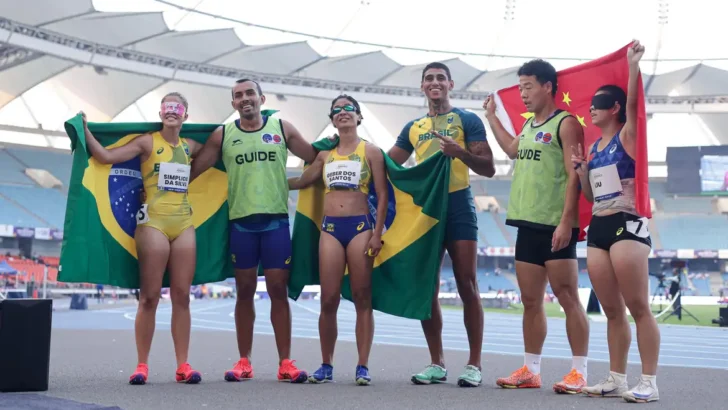 Brasil faz história e termina Mundial de Atletismo Paralímpico em 1º - Foto:  Cris Mattos/CPB