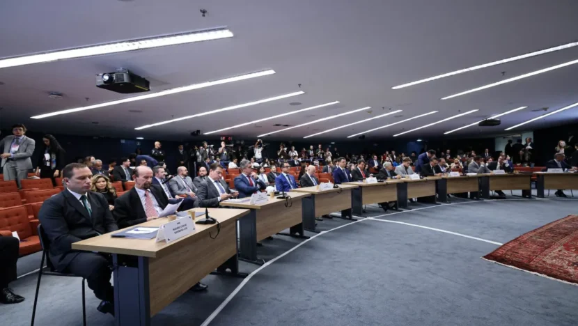 54578203619 f8e989fa10 k