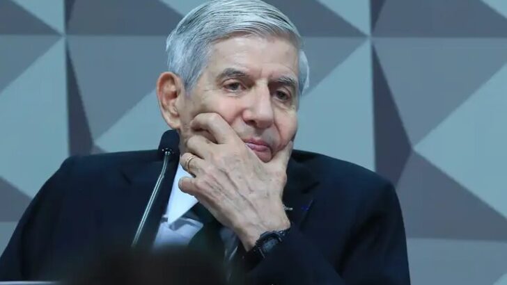 General, Augusto Heleno durante depoimento a CPMI do golpe